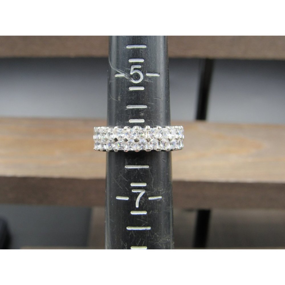 Size 6 Sterling Silver Round Cut Wide Cubic Zirconia Band Ring - Picture 5 of 7